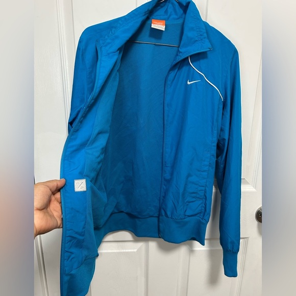 Nike Vintage Vibrant Blue Athletic Jacket - Picture 5 of 6